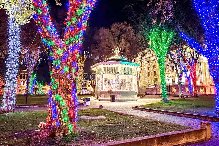 Courthouse Plaza gazebo wrapped in Christmas lights